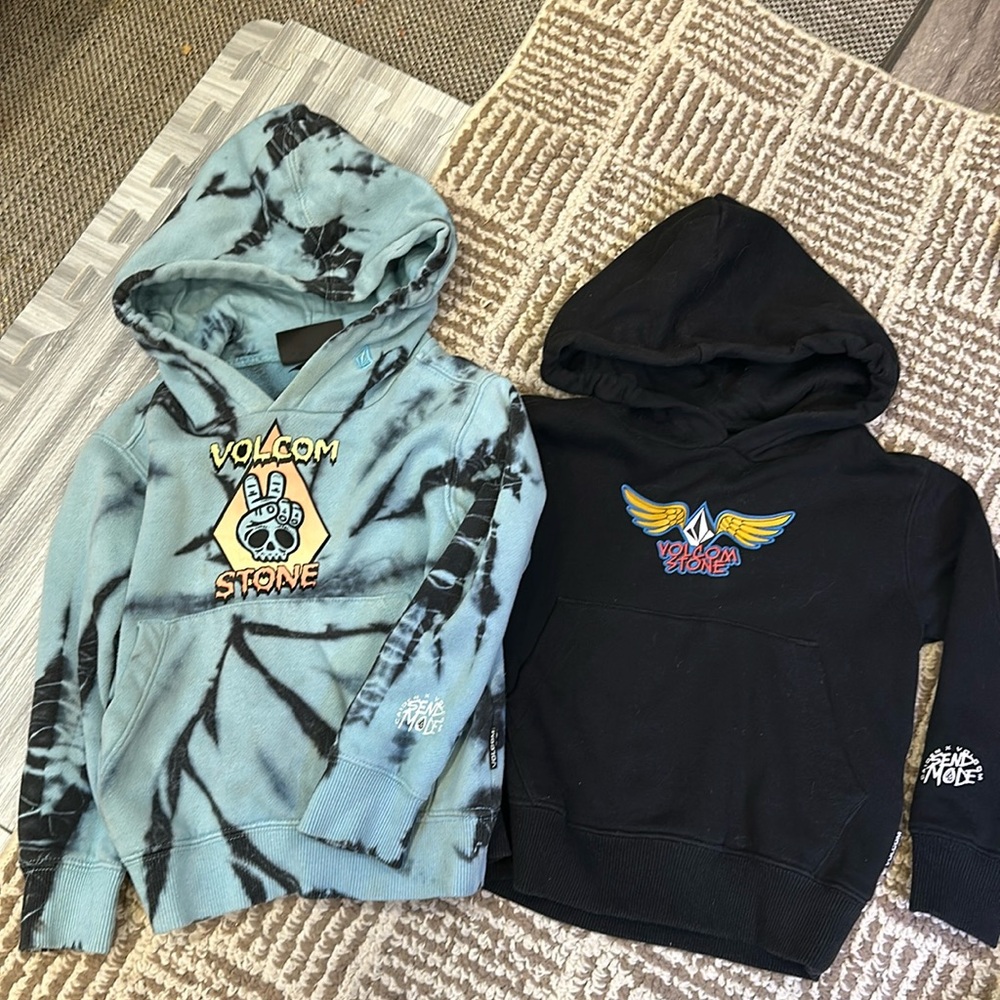 Volcom x Caiden hoodie 2T